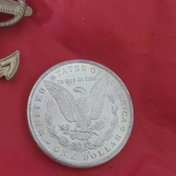 Military Patch&Pin - Picture 3 of 3